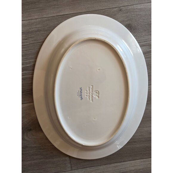 Pfaltzgraff Winter Frost Oval Serving Platter Polar Bears & Pinecone Garland - Picture 8 of 9